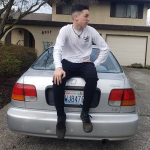 Meet your Posher, Jerome